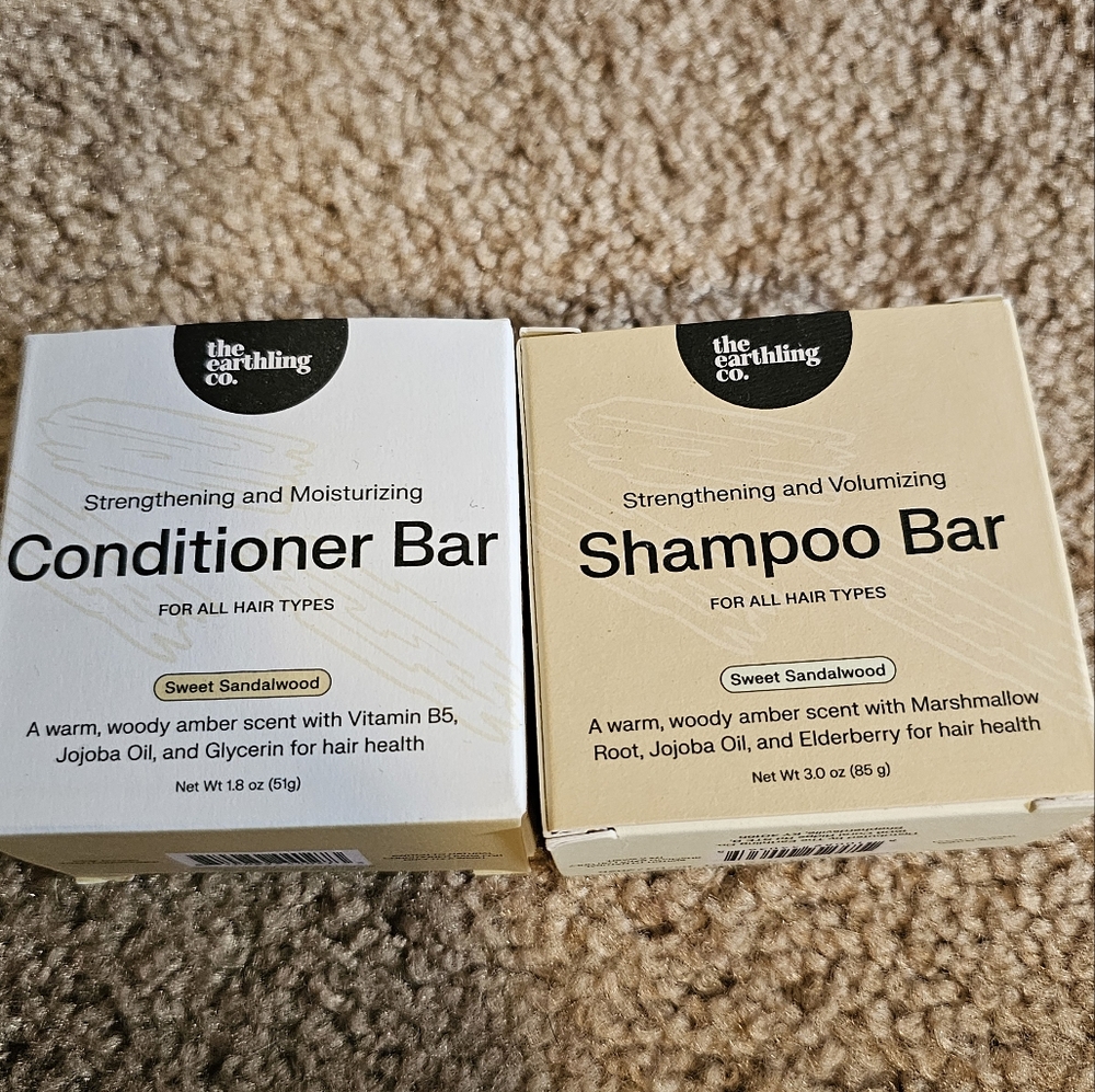 The Earthling Co. Shampoo and Conditioner Bar Set